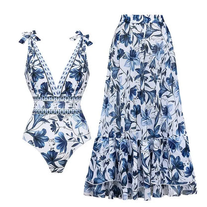 From Splash to Stroll-Style That Moves With You!