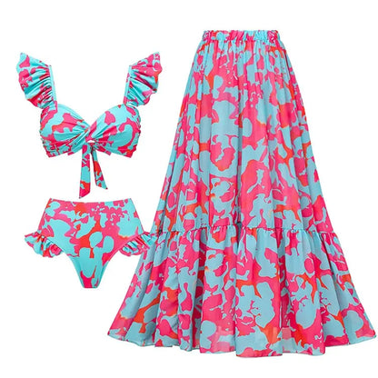 From Splash to Stroll-Style That Moves With You!