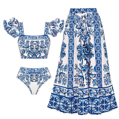 From Splash to Stroll-Style That Moves With You!